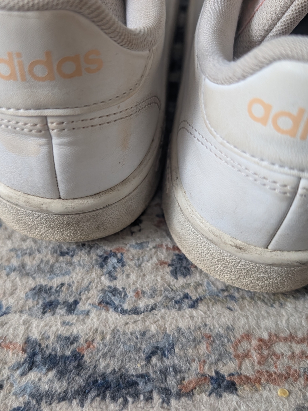 White Low-Top Adidas Sneakers - Picture 5 of 9